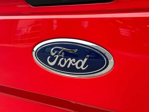Used 2016 Ford F150 XLT w/ Equipment Group 302A Luxury AWD/4WD image 11