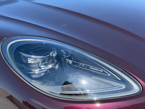 New 2026 Porsche Macan S AWD/4WD image 12