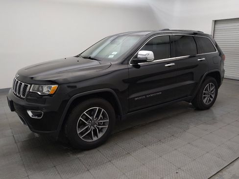 Used 2021 Jeep Grand Cherokee Limited RWD image 2