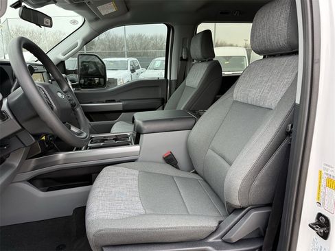 New 2026 Ford F250 XLT w/ FX4 Off-Road Package image 56