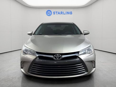 Used 2017 Toyota Camry XLE image 15