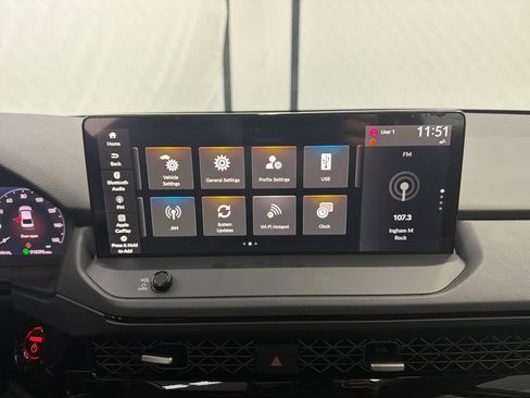 Used 2025 Honda Accord EX-L image 29