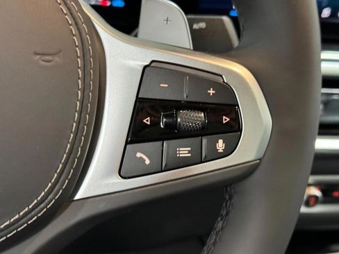 New 2026 BMW X6 xDrive40i image 32