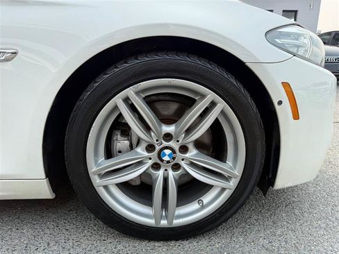 Used 2014 BMW 535i xDrive Sedan AWD/4WD image 11