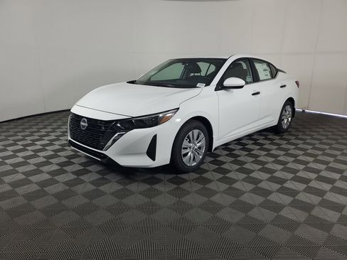 New 2025 Nissan Sentra S image 8