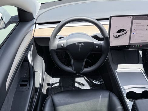 Used 2023 Tesla Model 3 Standard Range RWD image 44