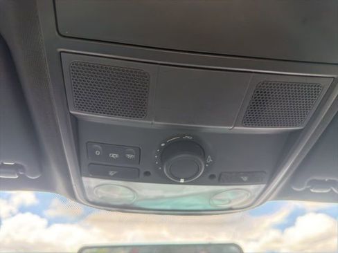 Used 2009 Volkswagen GTI 2-Door FWD image 22