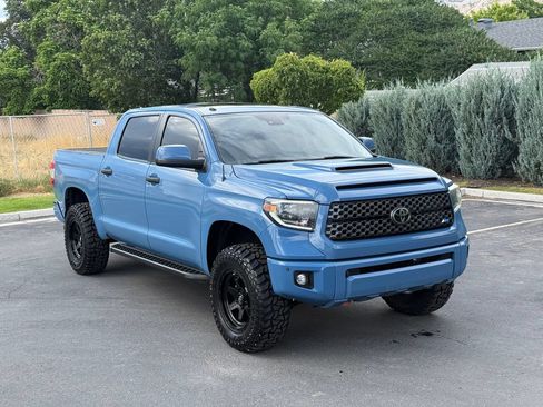 Used 2019 Toyota Tundra SR5 AWD/4WD image 2