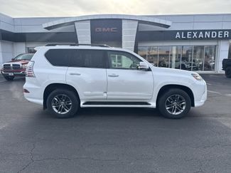 Used 2016 Lexus GX 460 Luxury video 2
