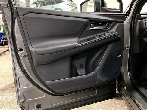 New 2026 Subaru Solterra Limited XT image 10