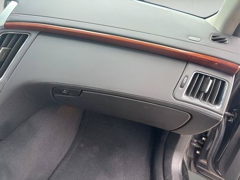 Used 2010 Cadillac CTS Premium RWD image 13
