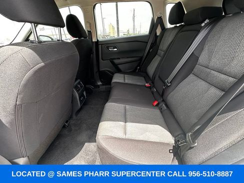 Used 2026 Nissan Rogue SV FWD image 18