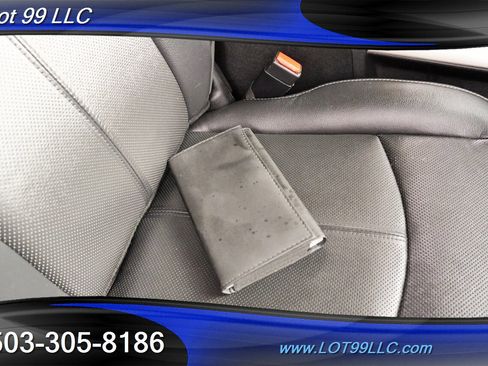 Used 2017 RAM 1500 Laramie w/ Convenience Group image 38