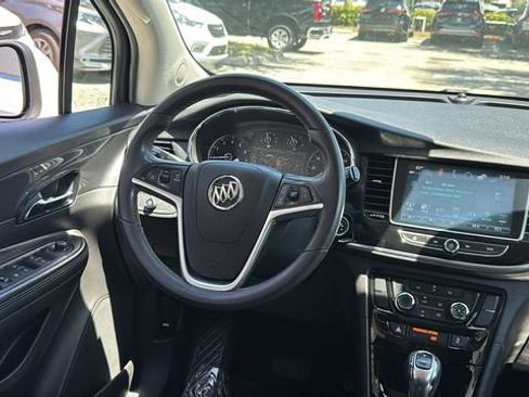 Used 2021 Buick Encore Preferred w/ Safety Package AWD/4WD image 13