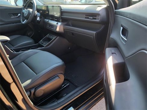 New 2026 Hyundai Kona Limited image 7