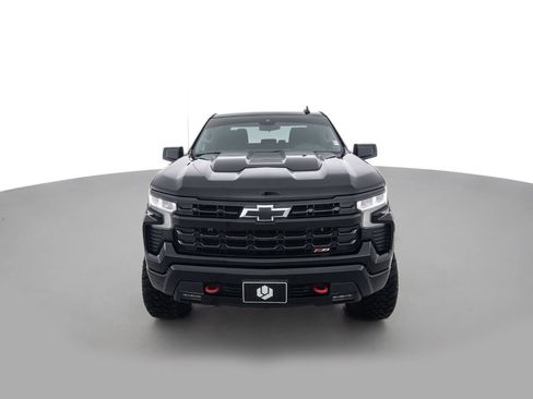 Used 2022 Chevrolet Silverado 1500 LT Trail Boss image 2