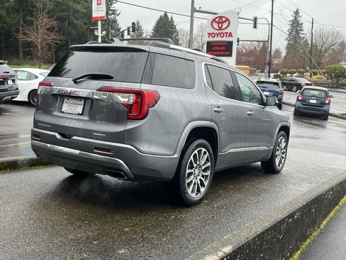 Used 2021 GMC Acadia Denali w/ Denali Ultimate Package AWD/4WD image 8