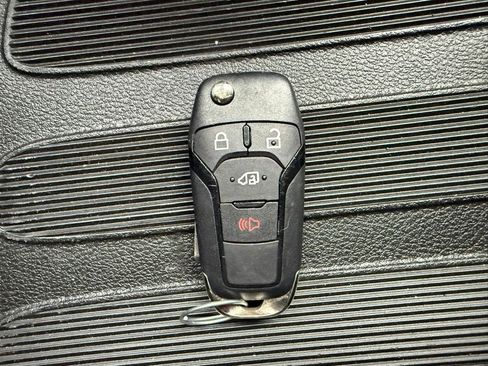 Certified 2025 Ford Transit 350 XLT RWD image 29