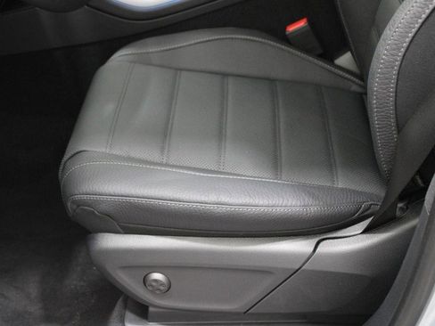 New 2025 Mercedes-Benz GLE 450 4MATIC image 16