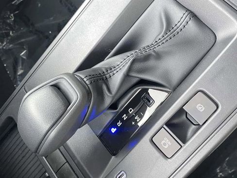 New 2026 Toyota Corolla Cross L image 42