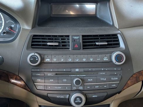 Used 2009 Honda Accord EX image 27