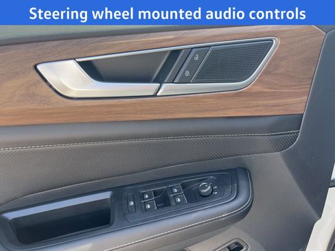 New 2026 Volkswagen Atlas SE FWD image 8