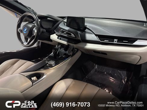 Used 2015 BMW i8 AWD/4WD image 18