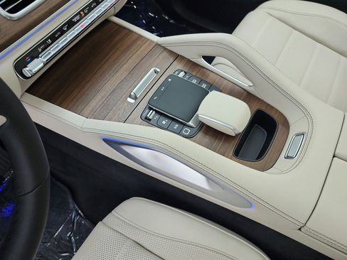 New 2026 Mercedes-Benz GLE 450 4MATIC image 9