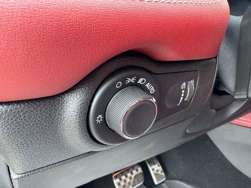 Used 2023 Dodge Durango SRT Hellcat image 12