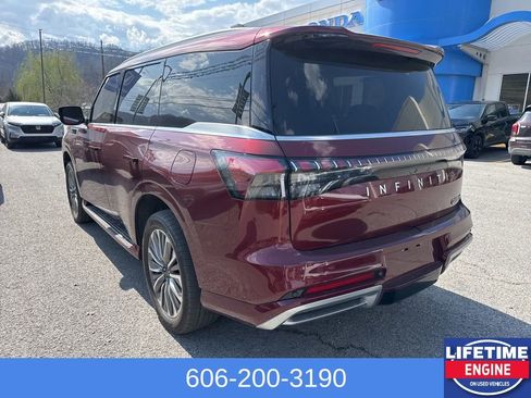 Used 2025 INFINITI QX80 Sensory image 8