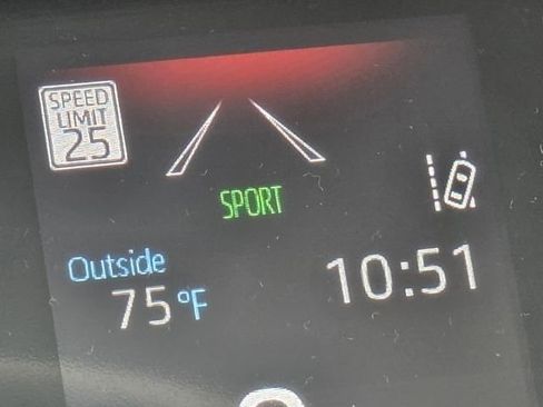 Used 2019 Toyota RAV4 LE FWD image 19