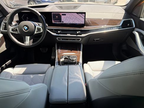 Used 2026 BMW X5 xDrive40i AWD/4WD image 6
