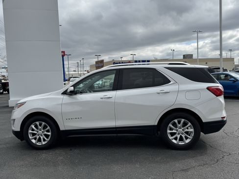 Used 2019 Chevrolet Equinox LT w/ Sun & Navigation Package image 12