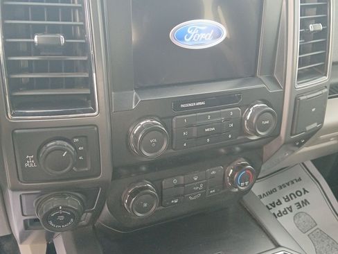 Used 2020 Ford F150 XLT w/ Trailer Tow Package AWD/4WD image 10