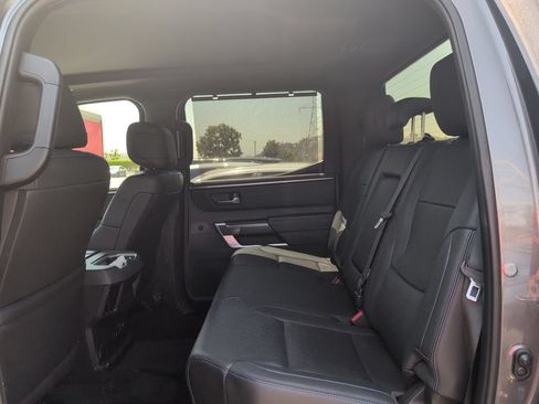 Used 2024 Toyota Tundra Platinum AWD/4WD image 9