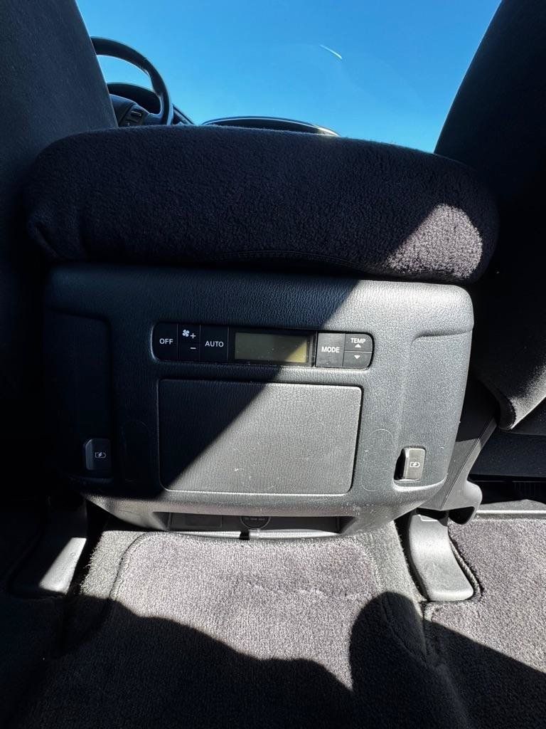Used 2020 Nissan Armada SV w/ Driver Package RWD image 21