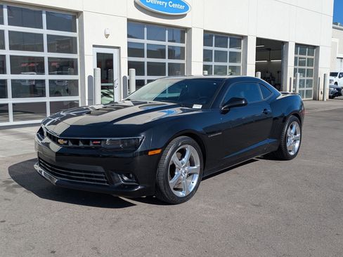 Used 2014 Chevrolet Camaro SS w/ RS Package RWD image 10