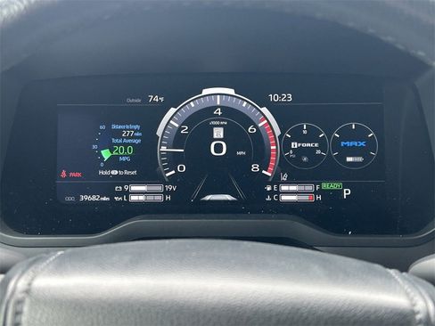 Used 2023 Toyota Tundra Limited image 40