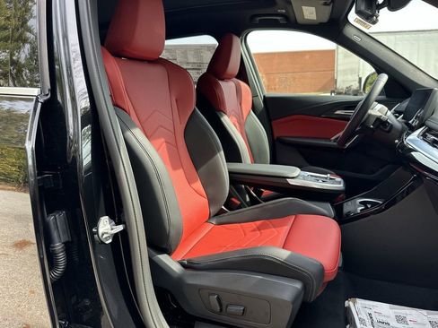 Used 2025 BMW X1 xDrive28i w/ Convenience Package image 31