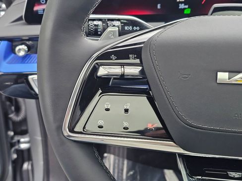 New 2026 Cadillac Optiq V AWD/4WD image 26