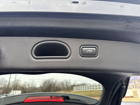 Used 2021 Hyundai Tucson Sport w/ Cargo Package image 13