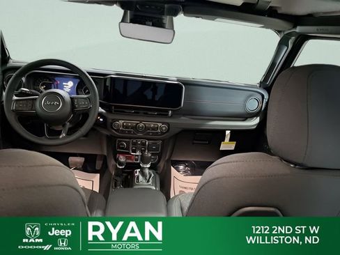 New 2026 Jeep Gladiator Mojave w/ Technology Group AWD/4WD image 2