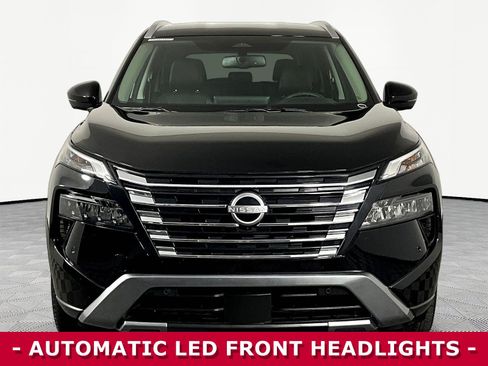 Certified 2026 Nissan Rogue SL AWD/4WD image 2