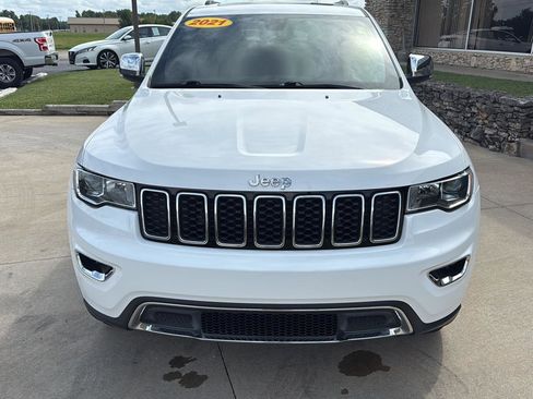 Used 2021 Jeep Grand Cherokee Limited image 2