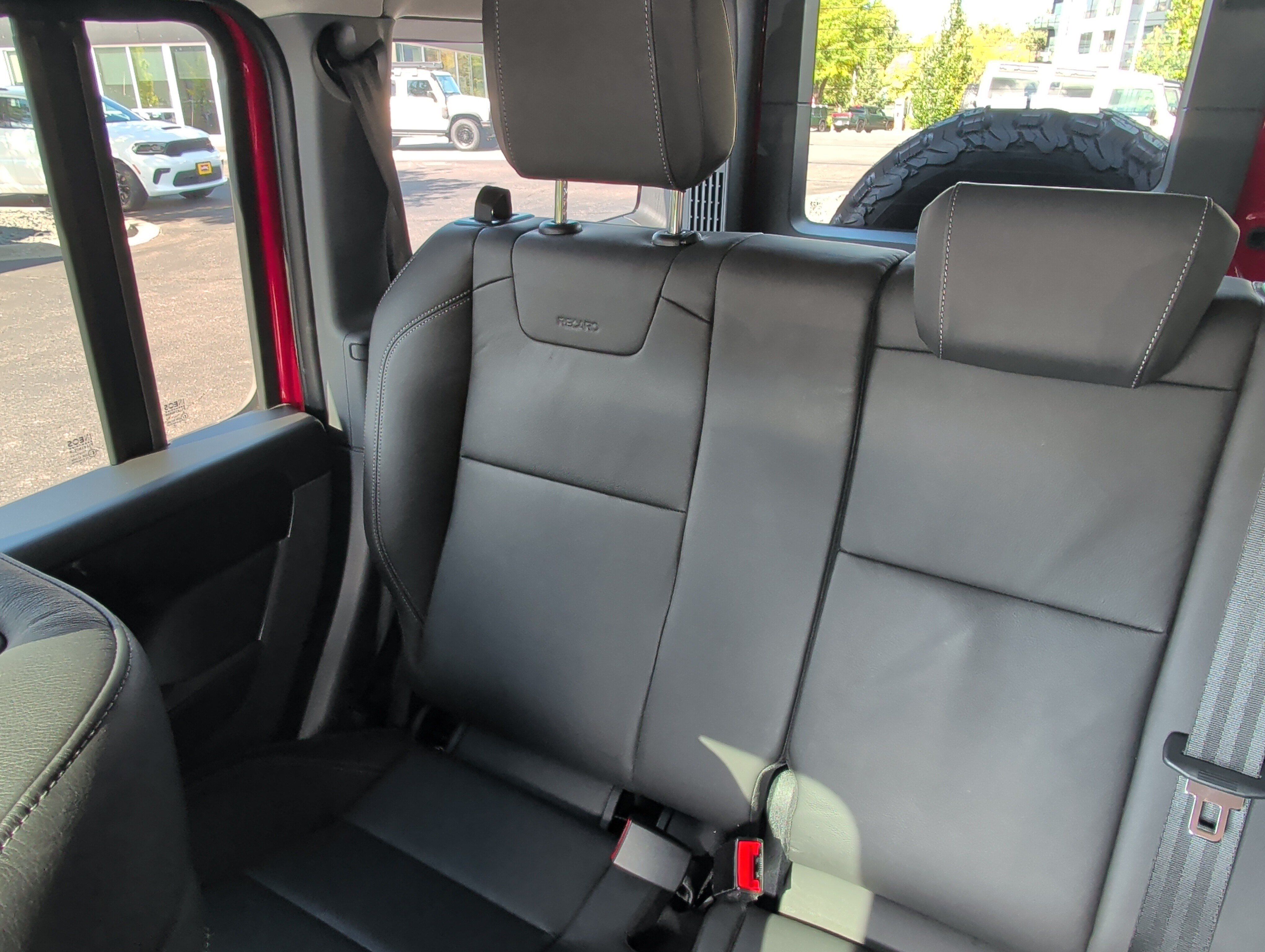 Used 2025 INEOS Grenadier Station Wagon AWD/4WD image 12