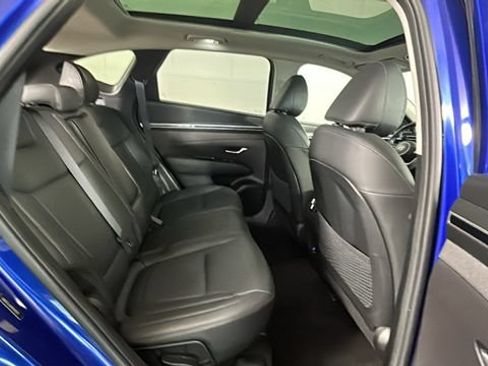 Used 2023 Hyundai Tucson Limited AWD/4WD image 29