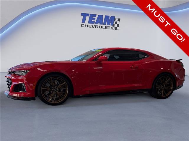 Used 2023 Chevrolet Camaro ZL1 RWD image 2