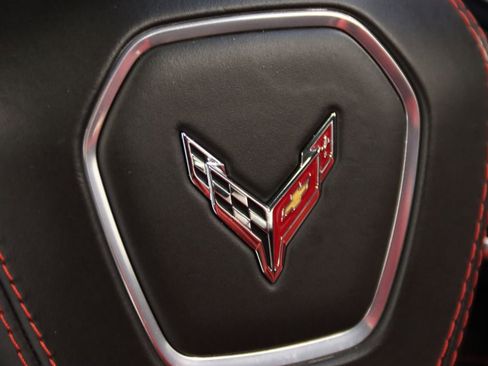 Used 2024 Chevrolet Corvette Stingray Premium Conv w/ Z51 Performance Package RWD image 19