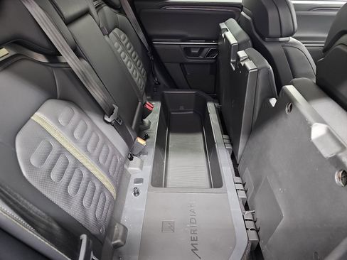 Used 2022 Rivian R1T Adventure image 24