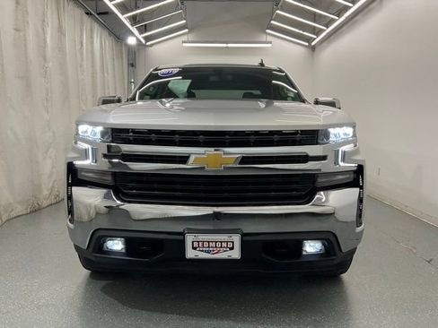 Used 2019 Chevrolet Silverado 1500 LT w/ All-Star Edition AWD/4WD image 3